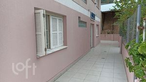 Image 44 - 847580