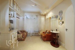 Image 14 - 847587