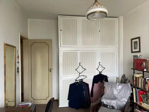 Image 15 - 847588