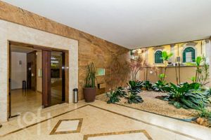 Image 72 - 847590