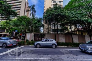 Image 84 - 847590