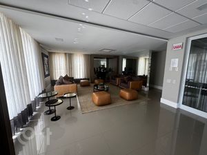 Image 35 - 847595
