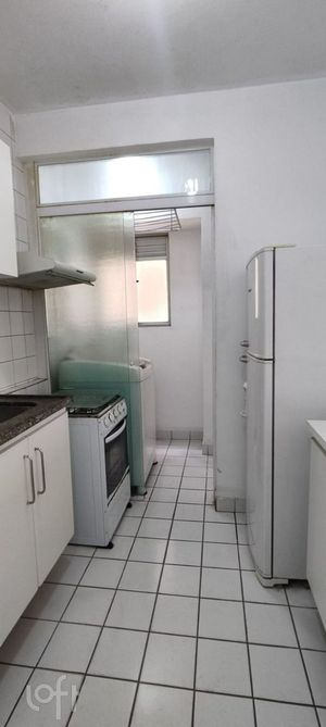 Image 7 - 847635