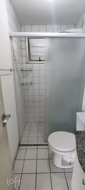 Image 19 - 847635