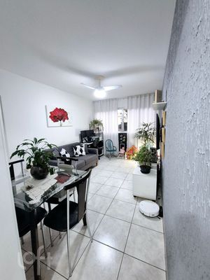 Image 3 - 847645