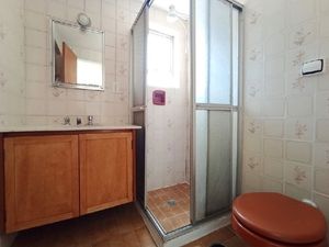 Image 4 - 847647
