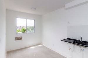 Image 2 - 847656