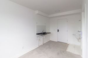 Image 3 - 847656