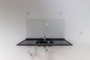 Image 4 - 847656