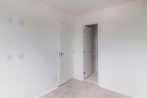 Image 9 - 847656