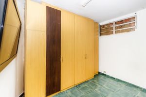 Image 20 - 847659