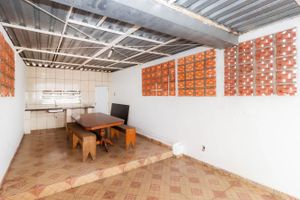 Image 25 - 847659
