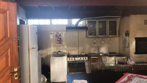 Image 6 - 847665