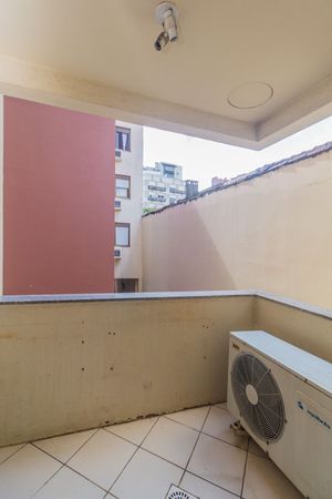 Image 7 - 847675