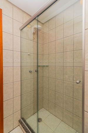 Image 9 - 847675