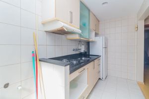 Image 17 - 847675