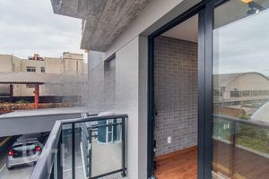 Image 3 - 847684
