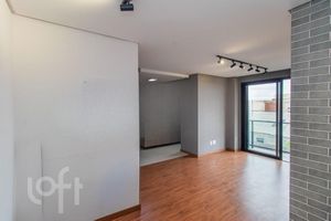 Image 1 - 847684