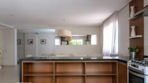 Image 11 - 847698