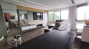 Image 9 - 847700