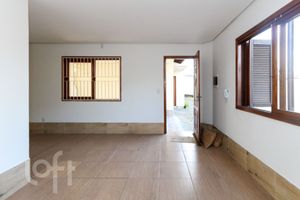Image 8 - 847704