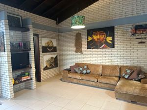 Image 16 - 847712