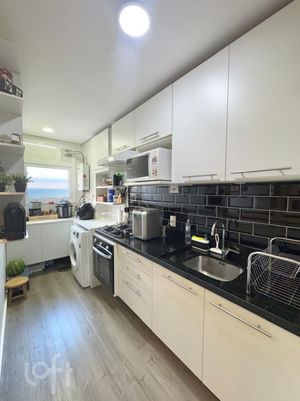 Image 35 - 847735