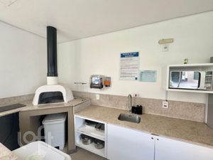 Image 17 - 847735