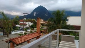 Image 10 - 847764