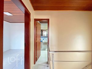 Image 6 - 847767