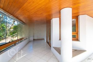 Image 35 - 847770