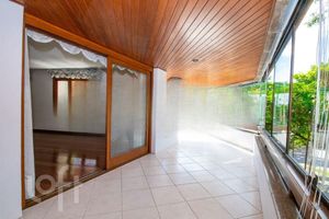 Image 9 - 847770