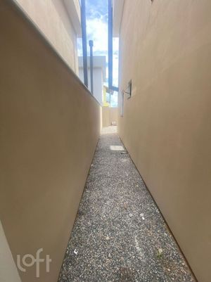 Image 20 - 847786