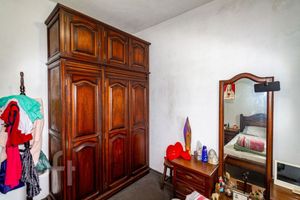 Image 21 - 847808