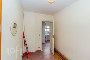 Image 48 - 847813