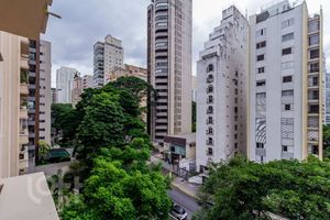 Image 6 - 847813