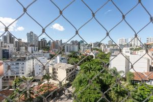 Image 6 - 847843