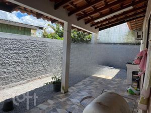Image 15 - 847883