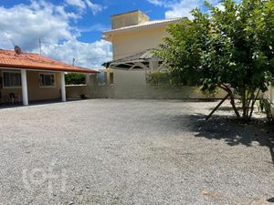 Image 20 - 847883