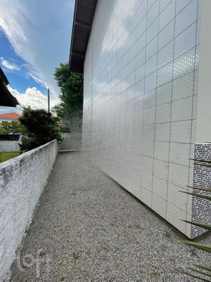 Image 30 - 847888