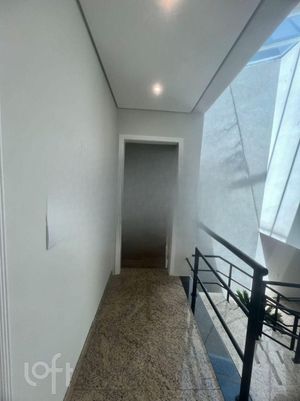 Image 11 - 847927