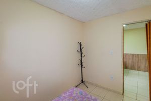 Image 4 - 847945