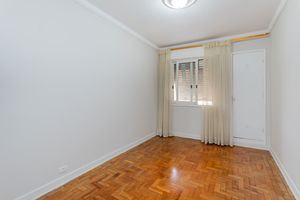Image 7 - 847963