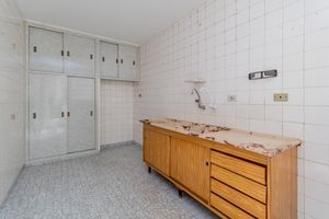 Image 17 - 847963