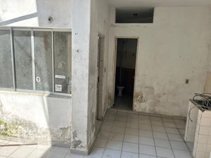Image 2 - 847991