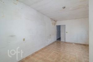 Image 30 - 847991