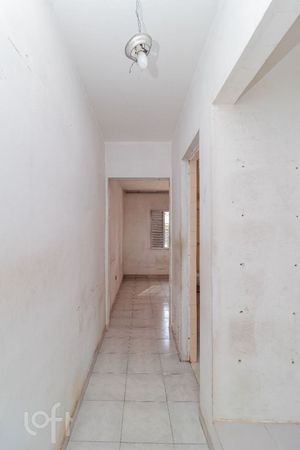 Image 21 - 847991