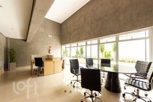 Image 22 - 848008