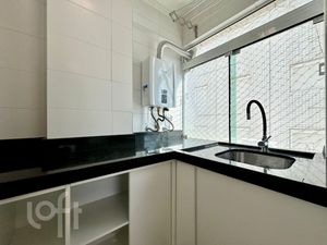 Image 14 - 848009