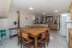 Image 30 - 848018